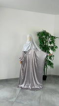 Abaya Nouha Gris Argenté — Dar Nūr