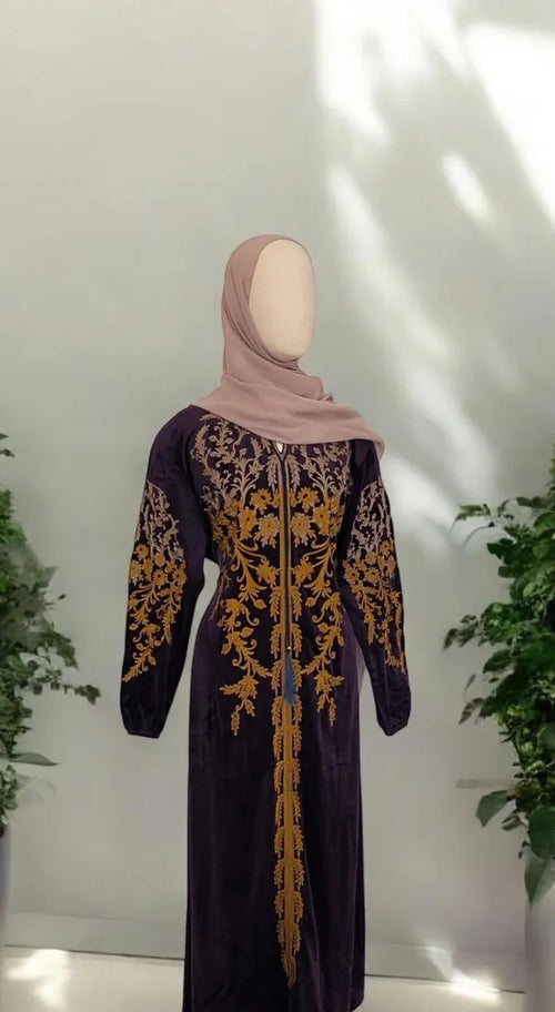 Abaya Chita — Aubergine — Dar Nūr