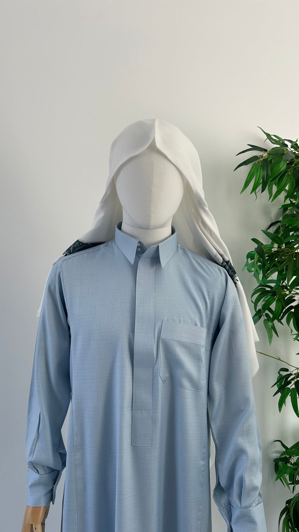 Qamis Saoudien Bleu Ciel — Dar Nūr