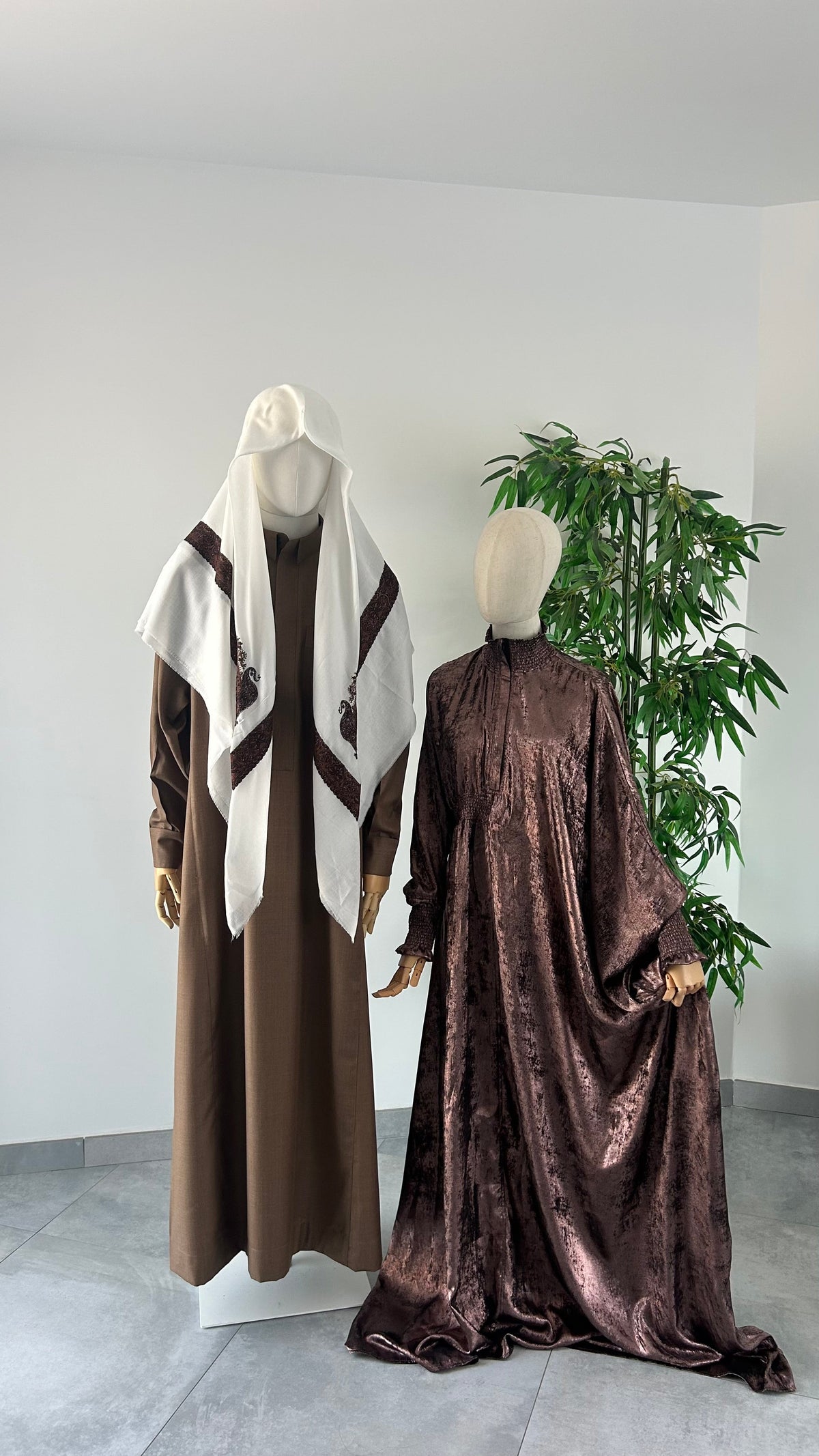 Qamis Saoudien Marron — Dar Nūr