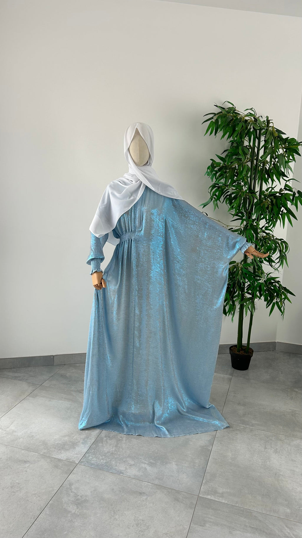 Abaya Nouha Bleu Ciel — Dar Nūr