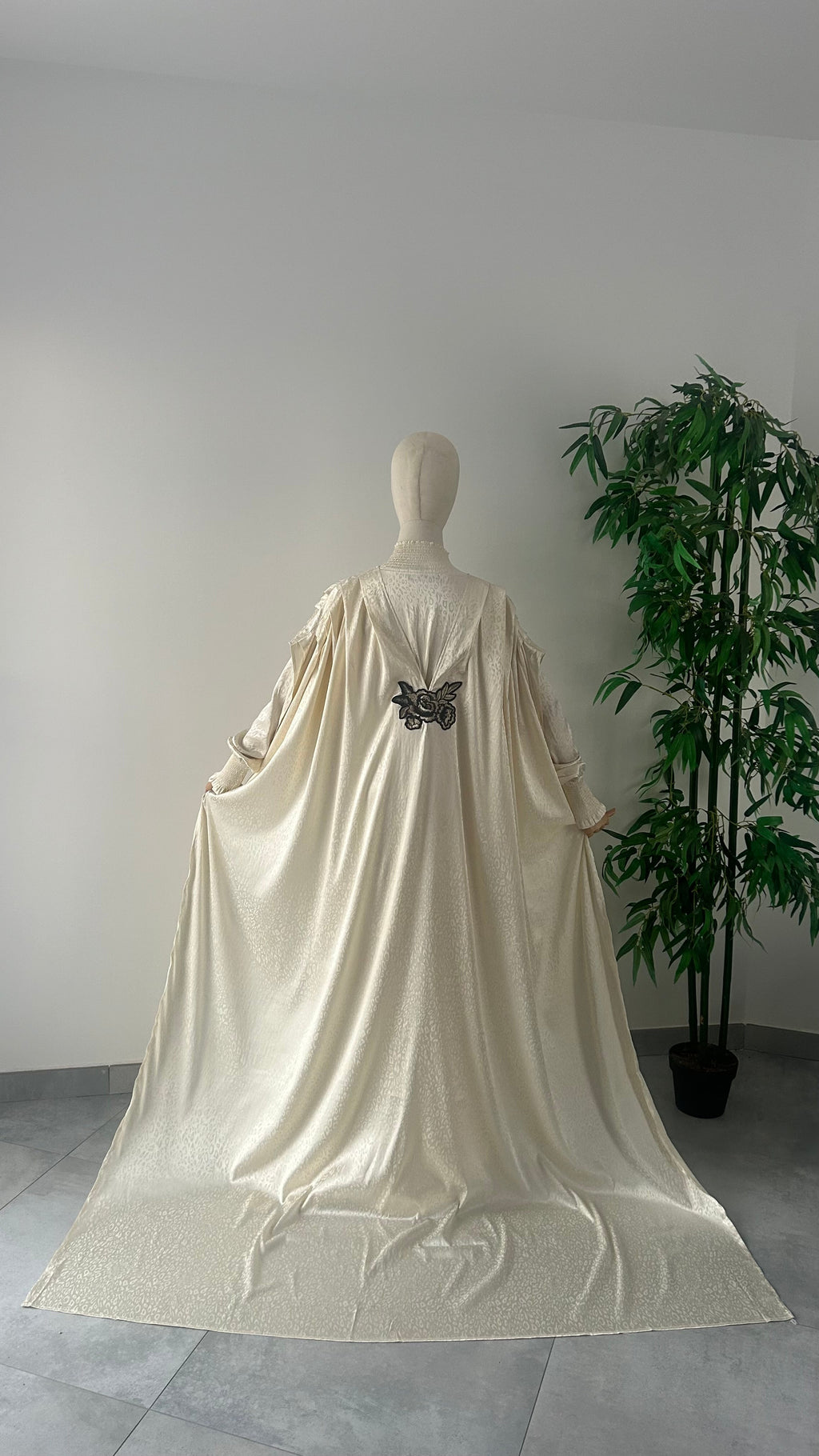 Ensemble Layali Beige — Dar Nūr