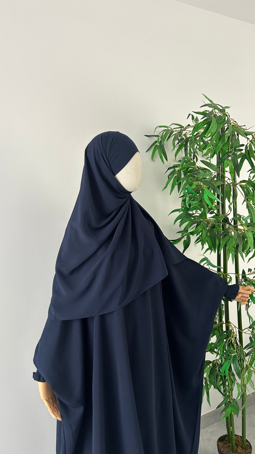 Ensemble Nissah Mastoura Bleu — Dar Nūr