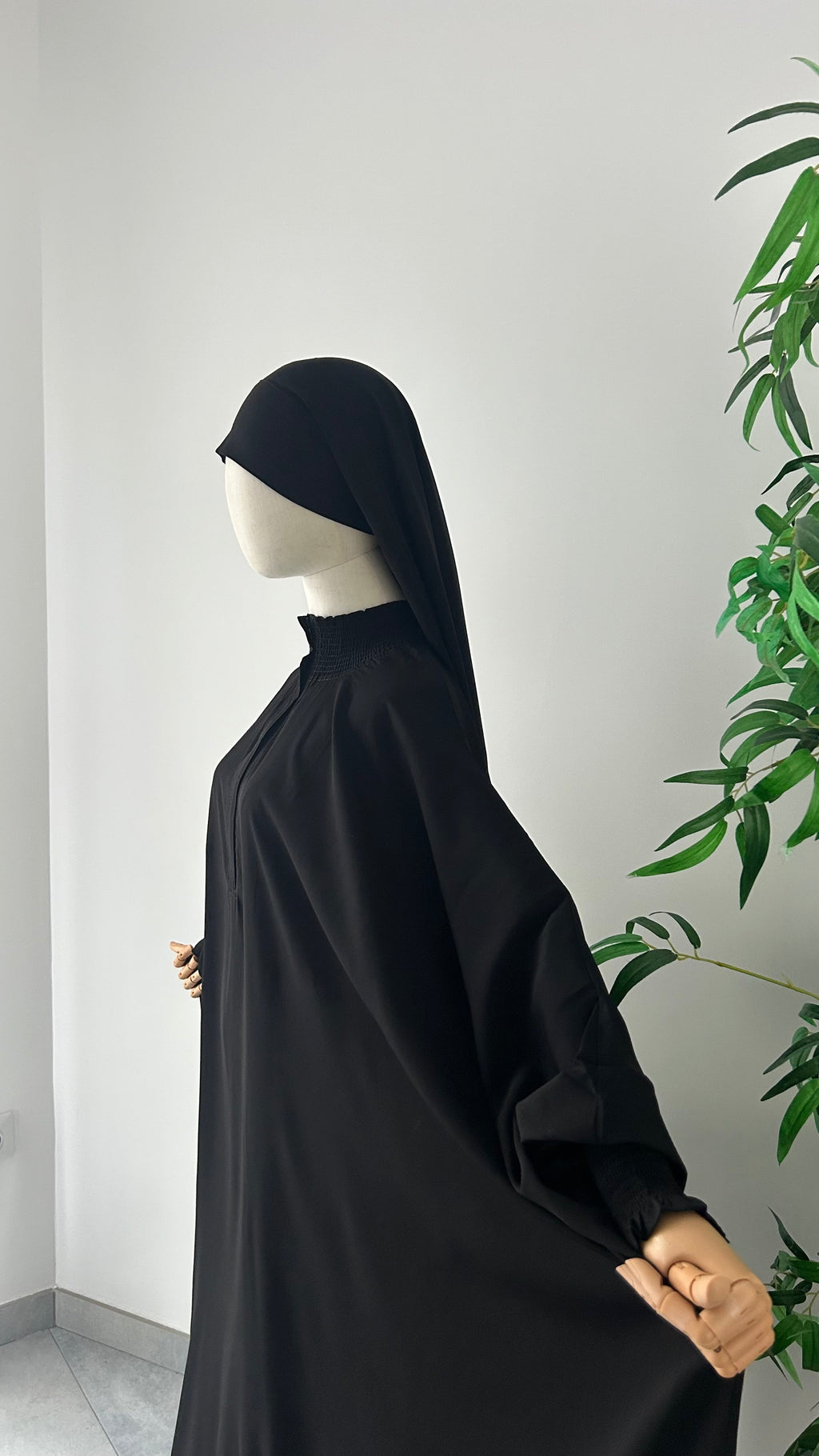 Ensemble Nissah Mastoura Noir — Dar Nūr