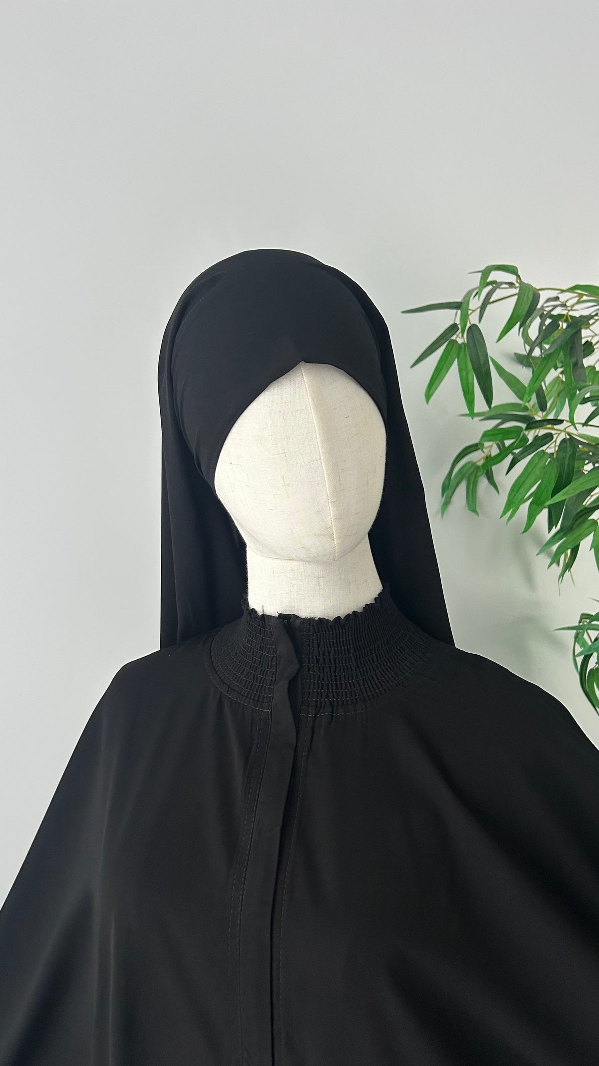 Ensemble Nissah Mastoura Noir — Dar Nūr