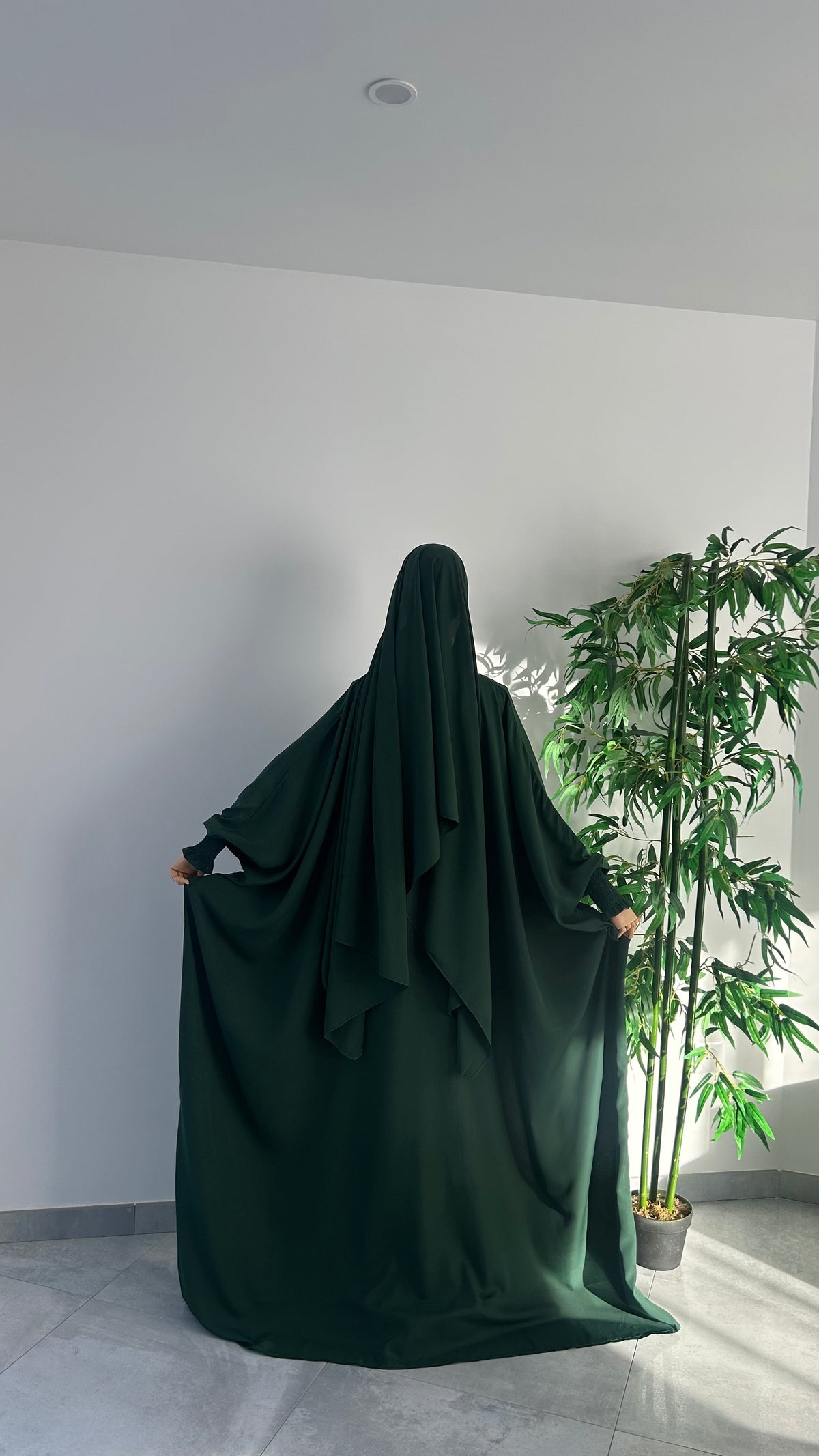 Ensemble Nissah Mastoura Vert Sapin — Dar Nūr